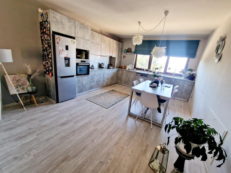 Duplex modern 140 mp 4 camere View superb Florești, zona Narciselor