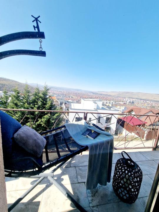 Duplex modern 140 mp 4 camere View superb Florești, zona Narciselor