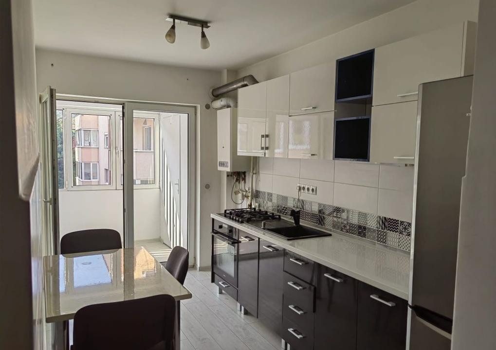 Apartament de inchiriat, 2 camere, zona Somesului