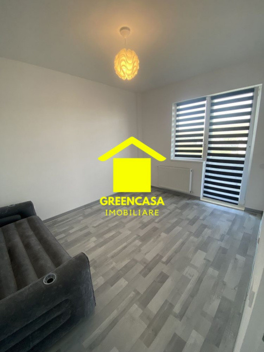 Apartament de 3 camere și terasă de 27mp în zona Șesul de Sus