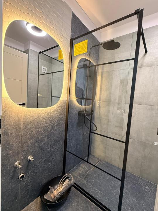 Apartament deosebit, 3 camere, terasă 51mp, zona Eroilor