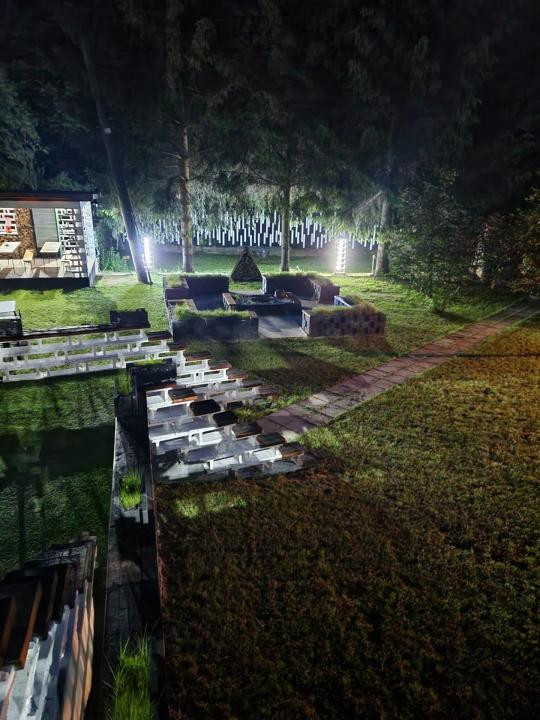 Refugiu de Lux în Inima Naturii Cabană Premium cu Piscină, Jacuzzi și 2000 mp 