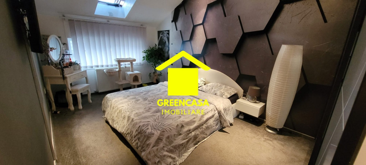 Apartament de vanzare, 2 camere decomandate, Floresti