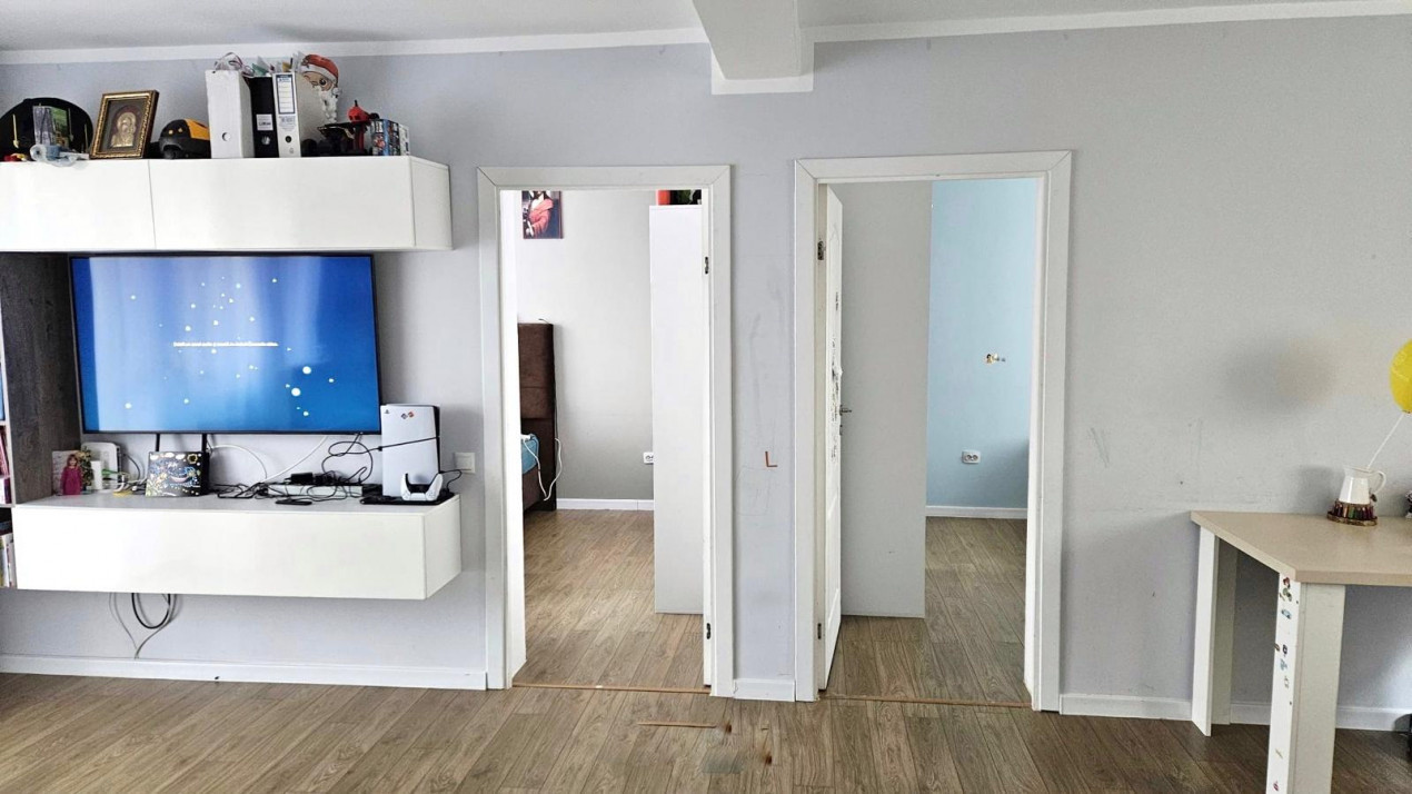 Apartament cu 3 camere, 61 mp., Terra