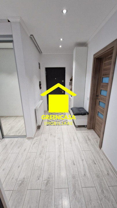 Apartament de 3 camere , 72 mp utili ,zona Subcetate