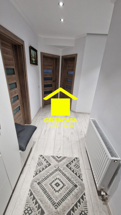 Apartament de 3 camere , 72 mp utili ,zona Subcetate
