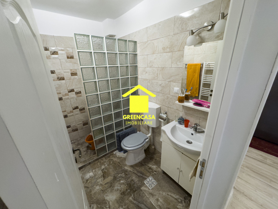 Apartament 3 camere decomandat, 70mp, la cheie, Sesul de Sus
