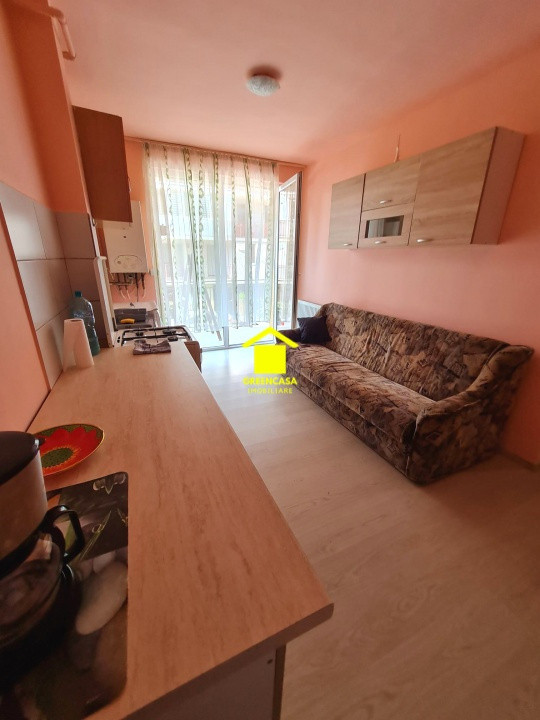 Apartament 1 cameră, mobilat și utilat, etaj intermediar, zona Eroilor