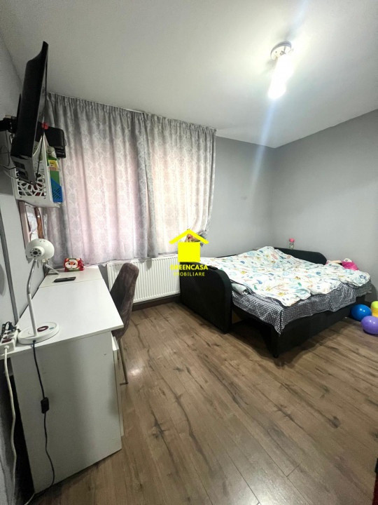 Apartament 2 camere decomandate, 49 mp., loc de parcare inclus in pret