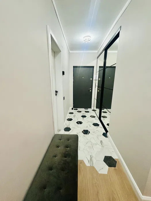 Apartament la cheie de vanzare, 54mp, parcare subterana, Intre Lacuri