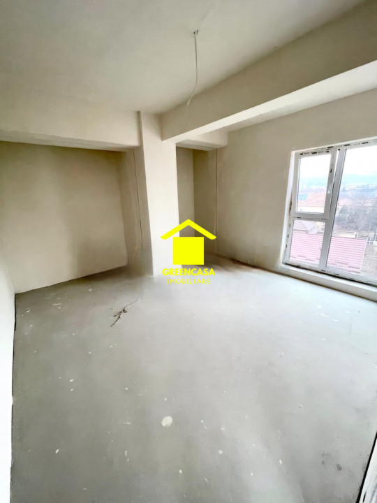 Apartament semifinisat de vanzare, 3 camere, 85mp, garaj, zona IRA