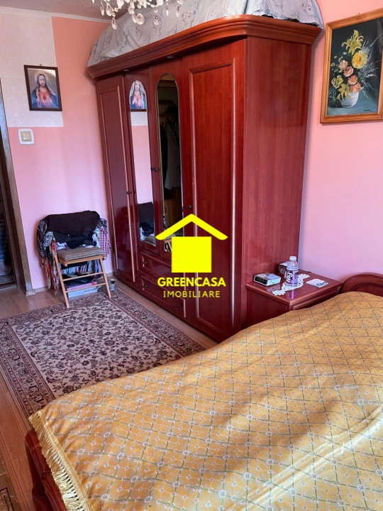 Apartament 3 camere, etaj intermediar, zona Hermes-Gheorgheni