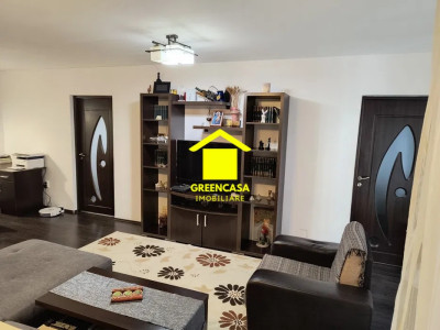 Apartament 3 camere,58mp,balcon 4mp,parcare,zona Terra