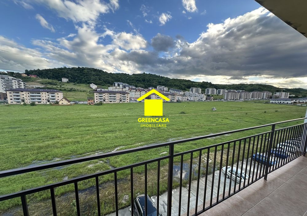 Apartament 2 camere,50 mp,2 balcoane,parcare inclusă