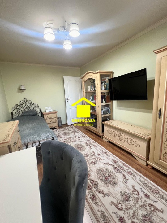 Apartament 4 camere, 92 mp., garaj inclus