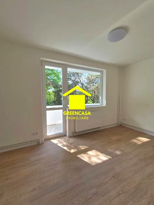 Apartament 3 camere, 60 mp, finisat recent, zona Iulius Mall