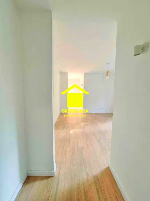Apartament 3 camere, 60 mp, finisat recent, zona Iulius Mall