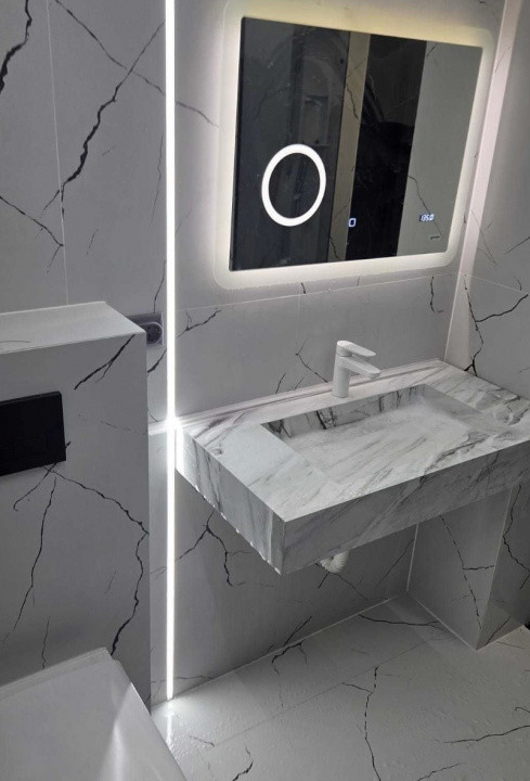 Apartament 3 camere , 2 băi , Finisat , zona Vivo , parcare subterană .