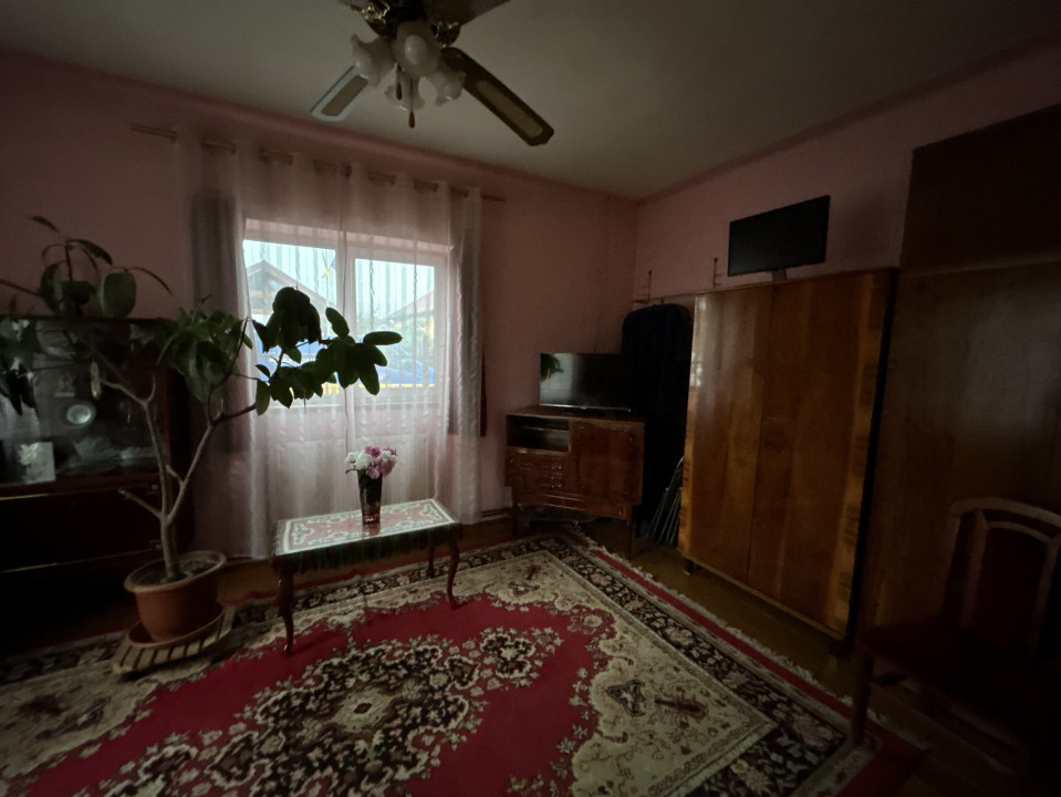 Casa de vânzare Individuala , 121 mp , teren 705 mp , Florești 