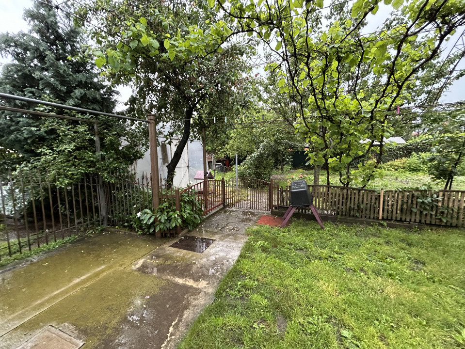 Casa de vânzare Individuala , 121 mp , teren 705 mp , Florești 