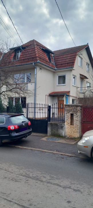Casa individuală, Gheorgheni, 6 camere, 260mp utili 