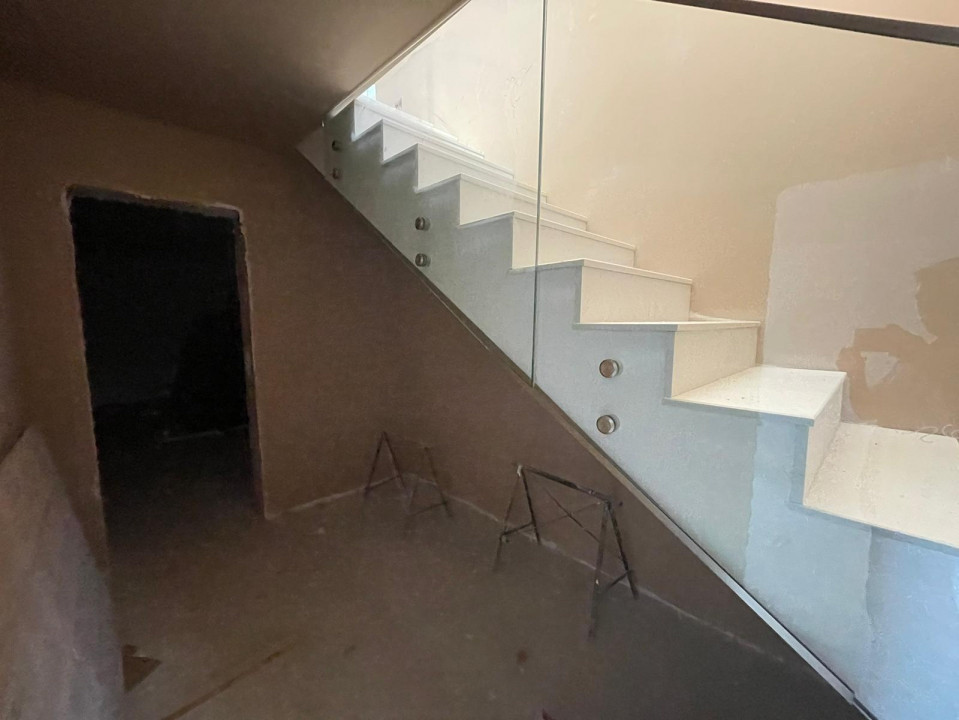 Casă individuală exclusivistă, zona Feleacu