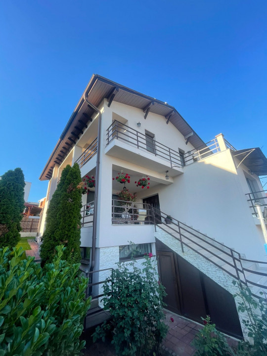 Casa individuală , 300mp utili, 500mp teren 