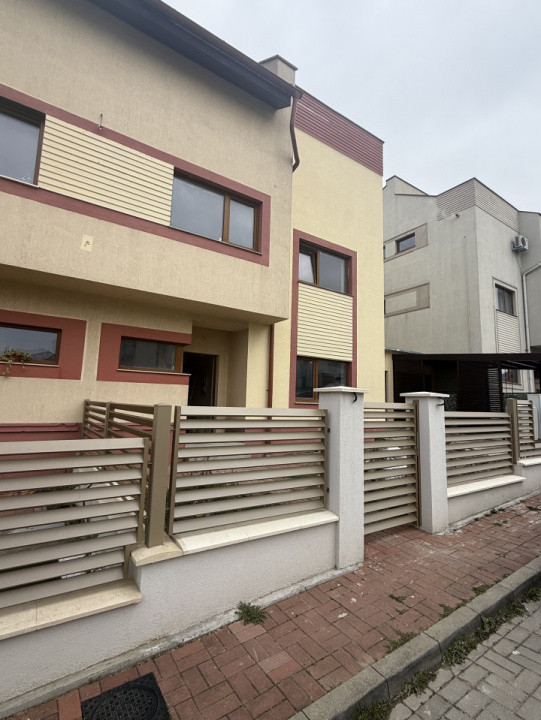 Casa tip duplex, 260mp utili, 300mp teren, Cart. Buna Ziua