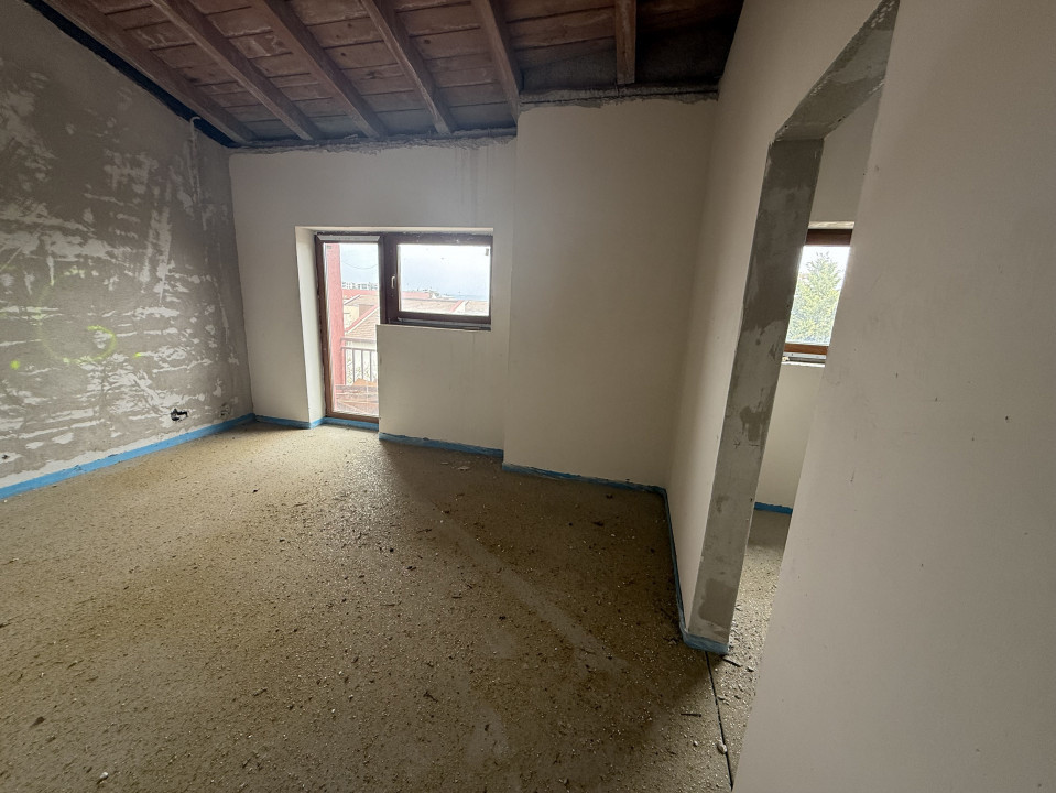 Casa tip duplex, 260mp utili, 300mp teren, Cart. Buna Ziua