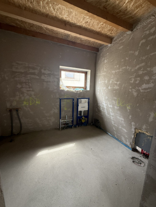 Casa tip duplex, 260mp utili, 300mp teren, Cart. Buna Ziua