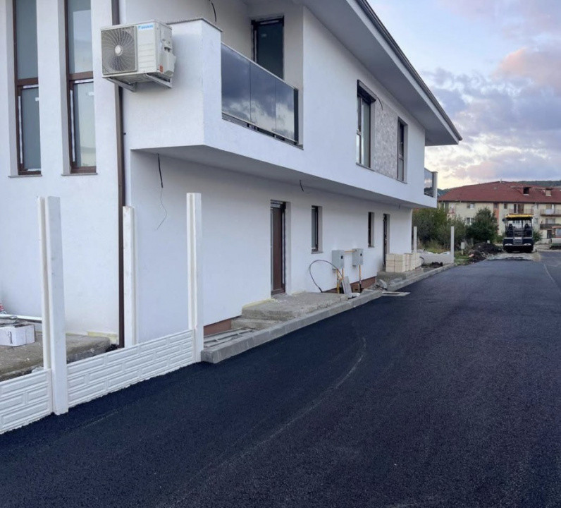 Case tip duplex , Florești 