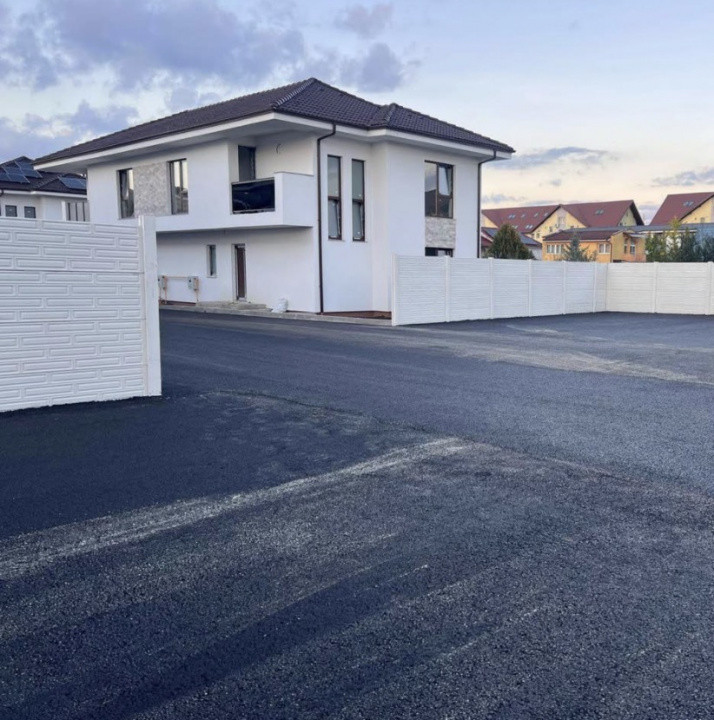 Case tip duplex , Florești 