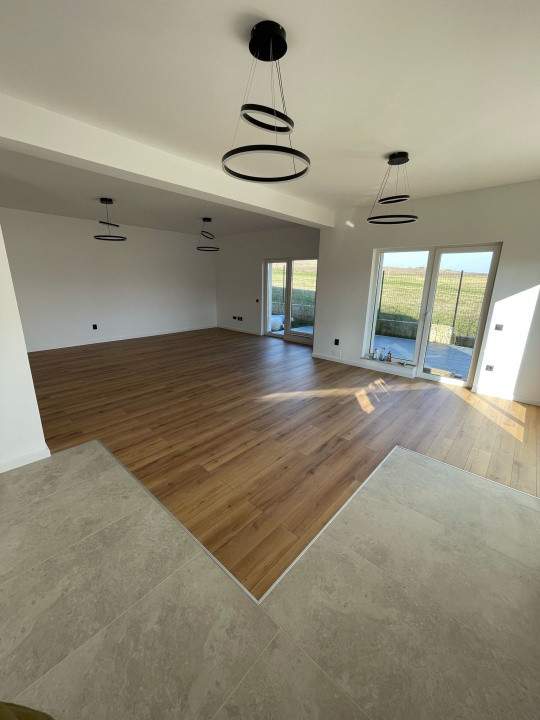 OPORTUNITATE!Casa finisata modern in Chinteni, 153mp utili, 369mp teren