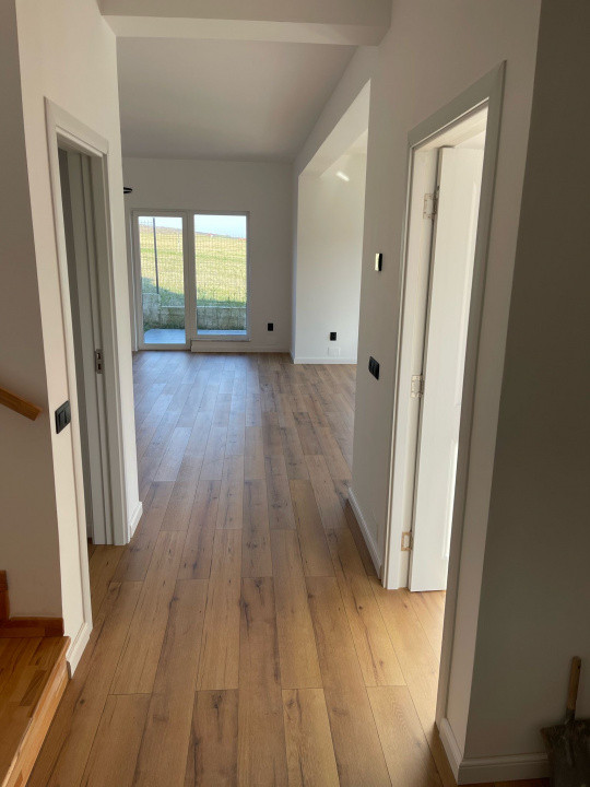 OPORTUNITATE!Casa finisata modern in Chinteni, 153mp utili, 369mp teren