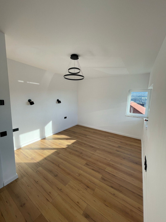 OPORTUNITATE!Casa finisata modern in Chinteni, 153mp utili, 369mp teren