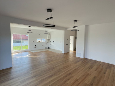 OPORTUNITATE!Casa finisata modern in Chinteni, 153mp utili, 369mp teren