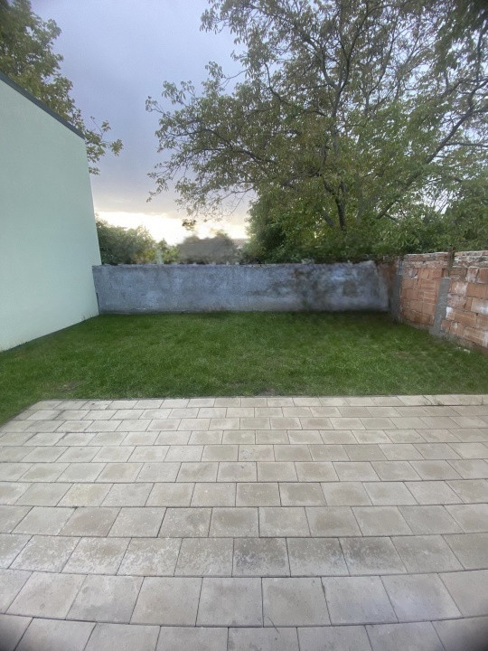 Duplex semifinisat, Cluj, lângă Rivus Mall