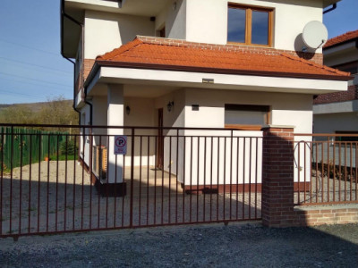 Casa individuala, 101mp utili, 440mp teren, Luna de Sus, Floresti