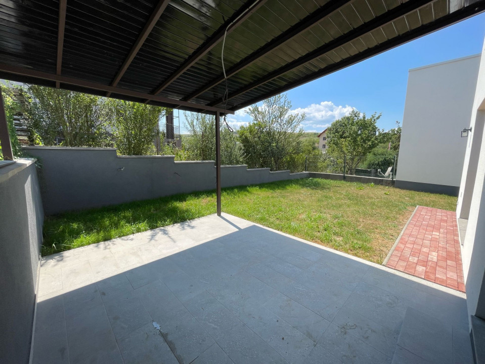 Casa individuală, Modernă, 450mp teren, Dezmir 