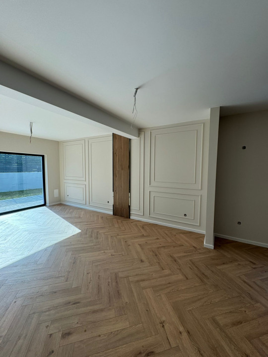 Duplex ULTRAFINISAT, 120mp utili, 130mp curte 