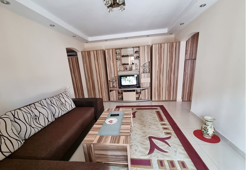  3 camere decomandat , Zona Big Manastur, etaj intermediar 
