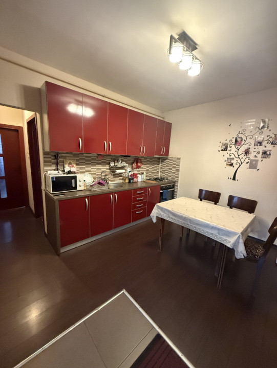 Casa individuală, 180mp utili, 400 mp teren, zona Str. Paris