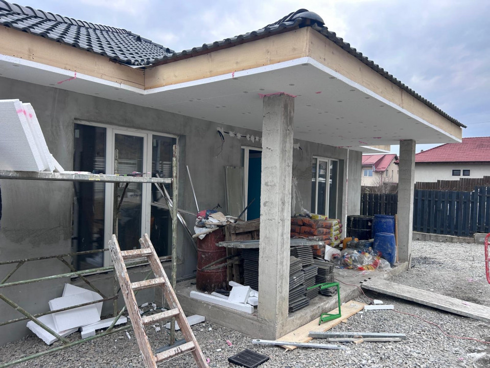 Casa individuală, 132mp utili, 5 camere, Campenesti