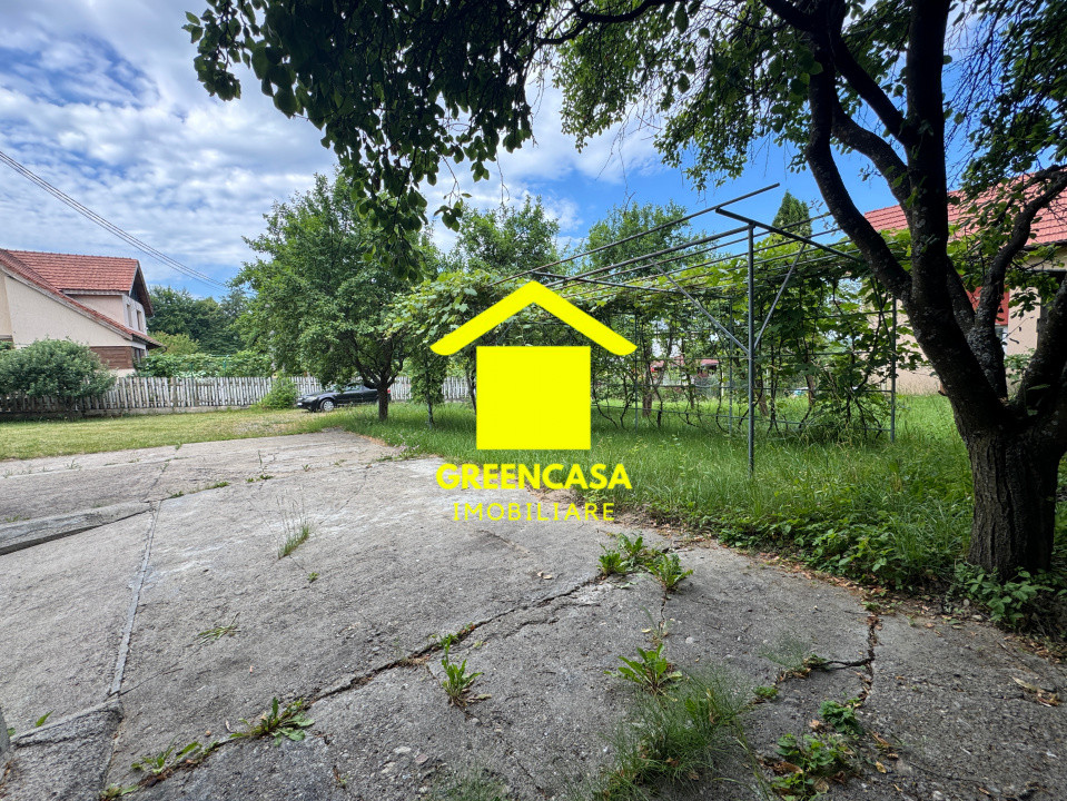 Casa individuală , cu teren de 1.000 mp , Făget .