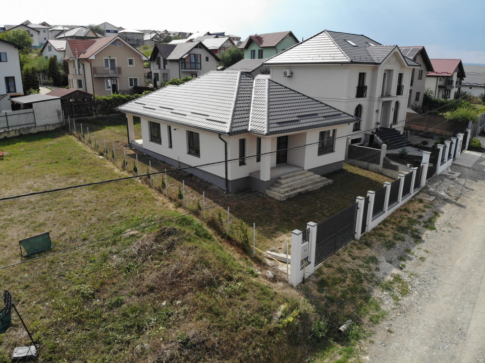 Casa individuală pe un nivel, Campenesti, 3dormitoare, 486mp teren 
