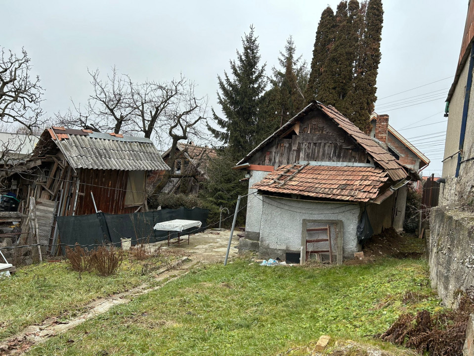 Casa demolabila, Andrei Mureșanu , 560mp teren 