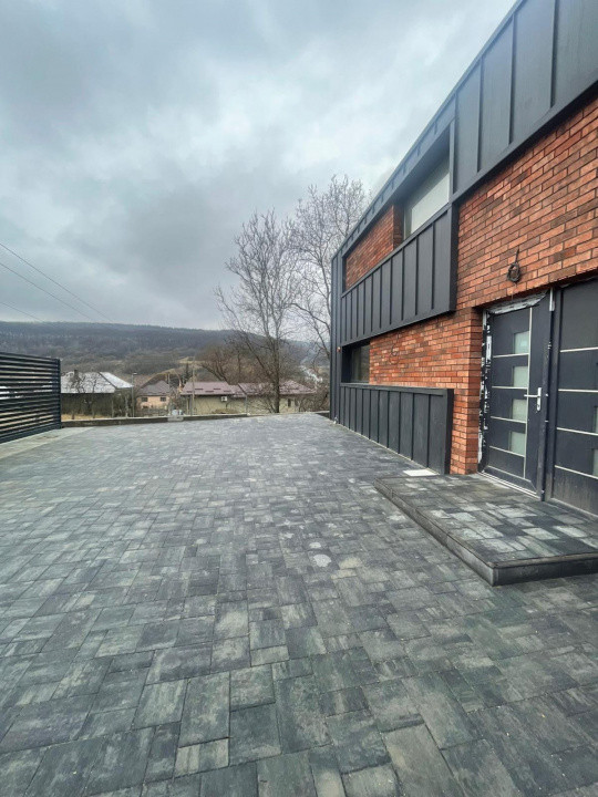 Ansamblu exclusivist! Casă FINISATA individuala, 165mp, teren 500mp, Popesti