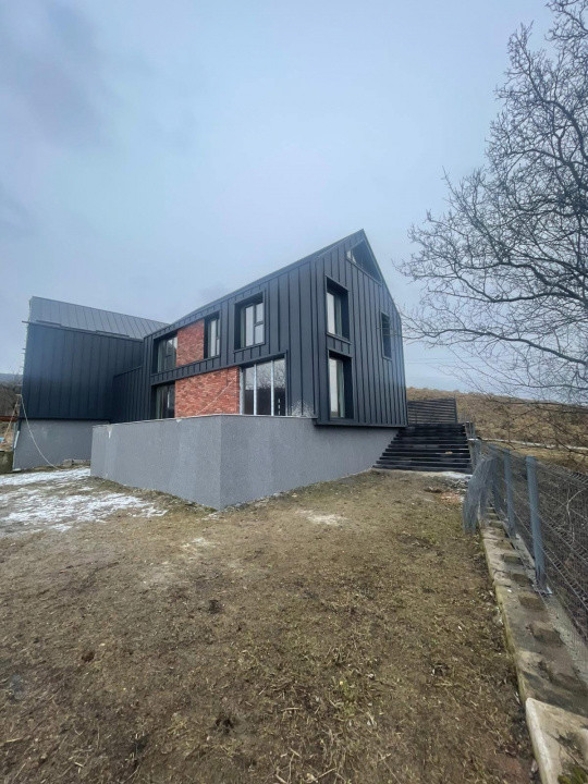 Ansamblu exclusivist! Casă FINISATA individuala, 165mp, teren 500mp, Popesti