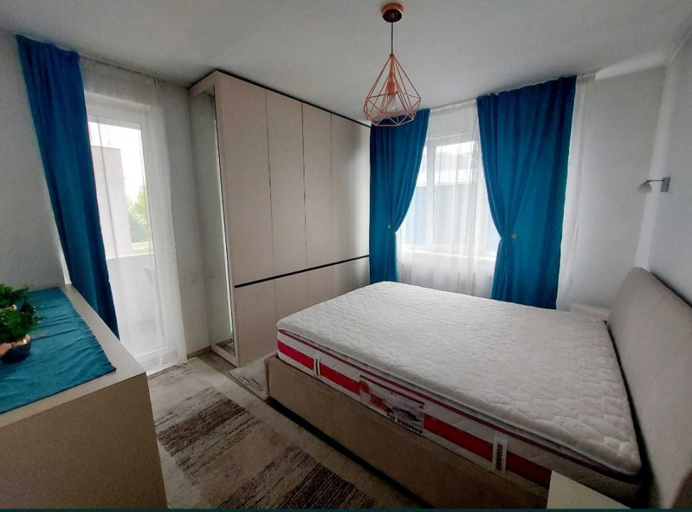 Apartament de inchiriat 3 camere zona VIVO