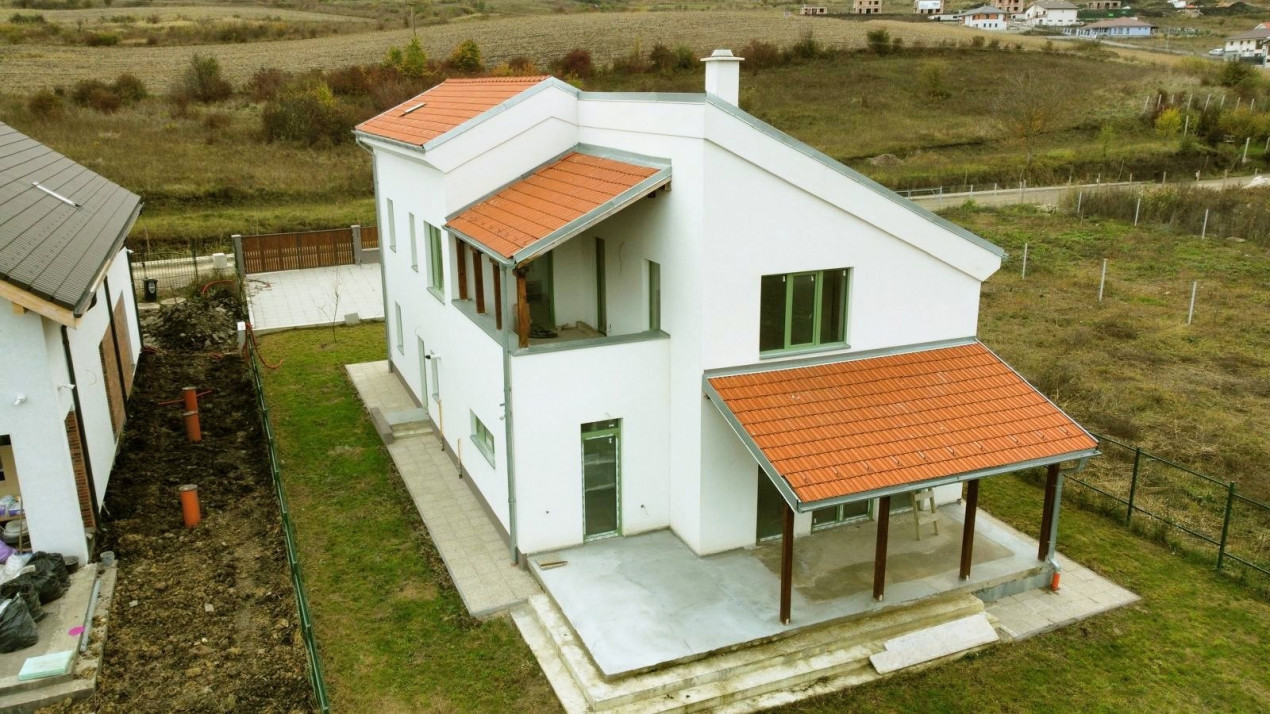 Casa individuală 171mp utili, 958mp teren 